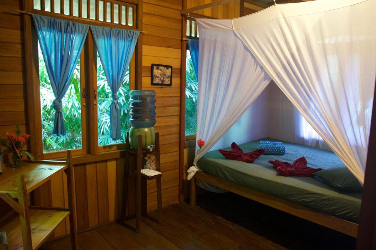 Nomad Divers Bangka Likupang 外观 照片